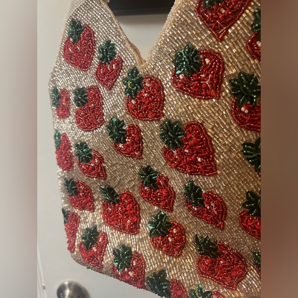 🍓 Beaded Strawberry Tote Bag Summer Y2K Fruit Purse - Picture 3 of 3